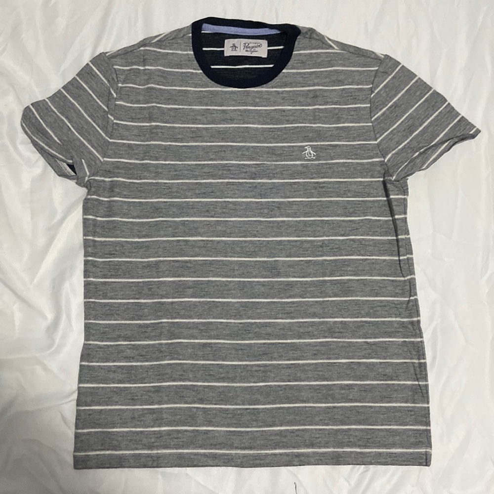 Size medium shirt never worn